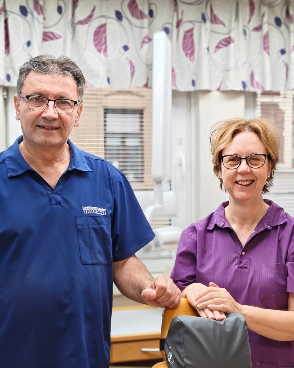 Taradent tandläkare och tandsköterska i Köping.